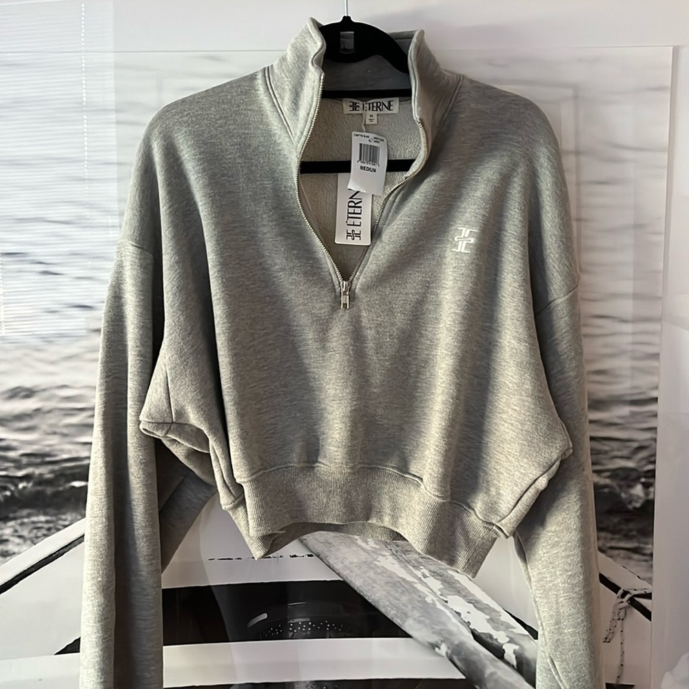 Eterne CROPPED HALF-ZIP SWEATSHIRT